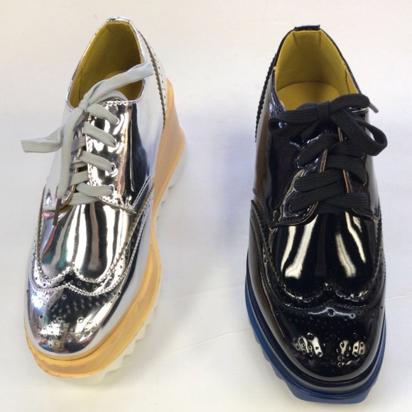 $15 📚 Oxford Platform sneaker shoes - Picture 7 of 7